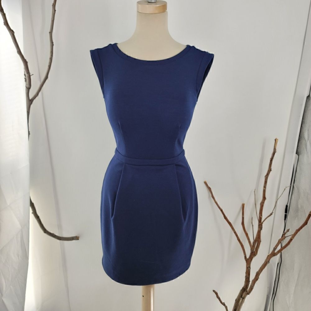Ever New Melbourne navy cap sleeve sheath dress